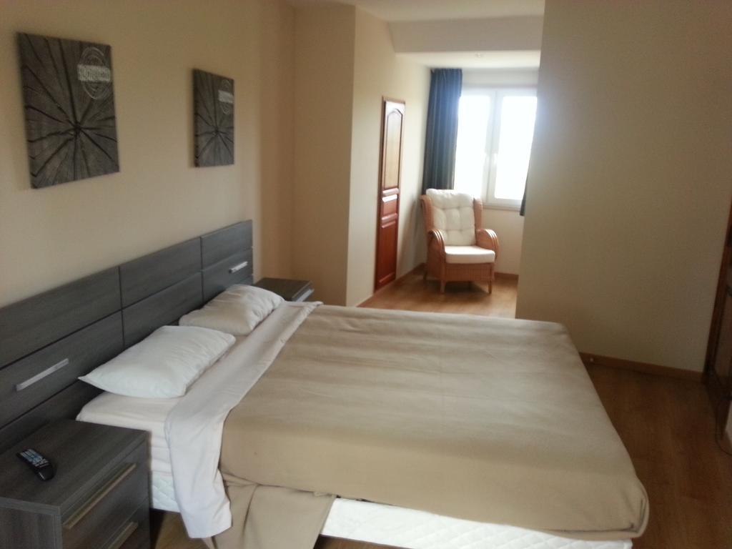 Les Belleme Golf - Self-Catering Apartments Стая снимка
